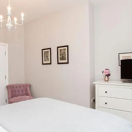 Bedford Mews דירה *